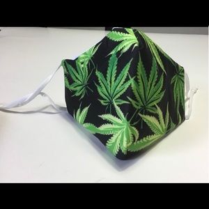 GREEN COLOR FACE MASK